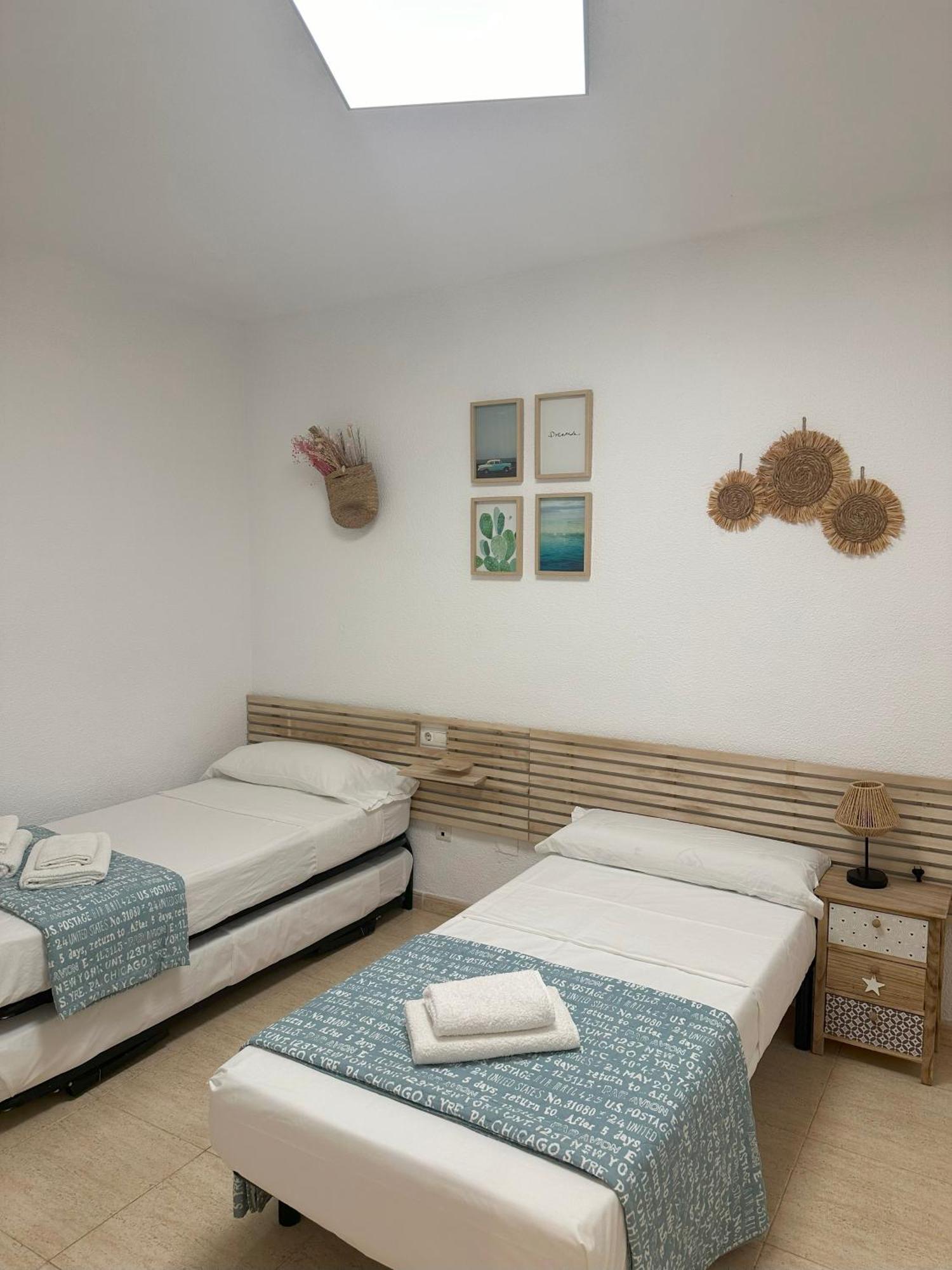Alicante Beach And Center ภายนอก รูปภาพ