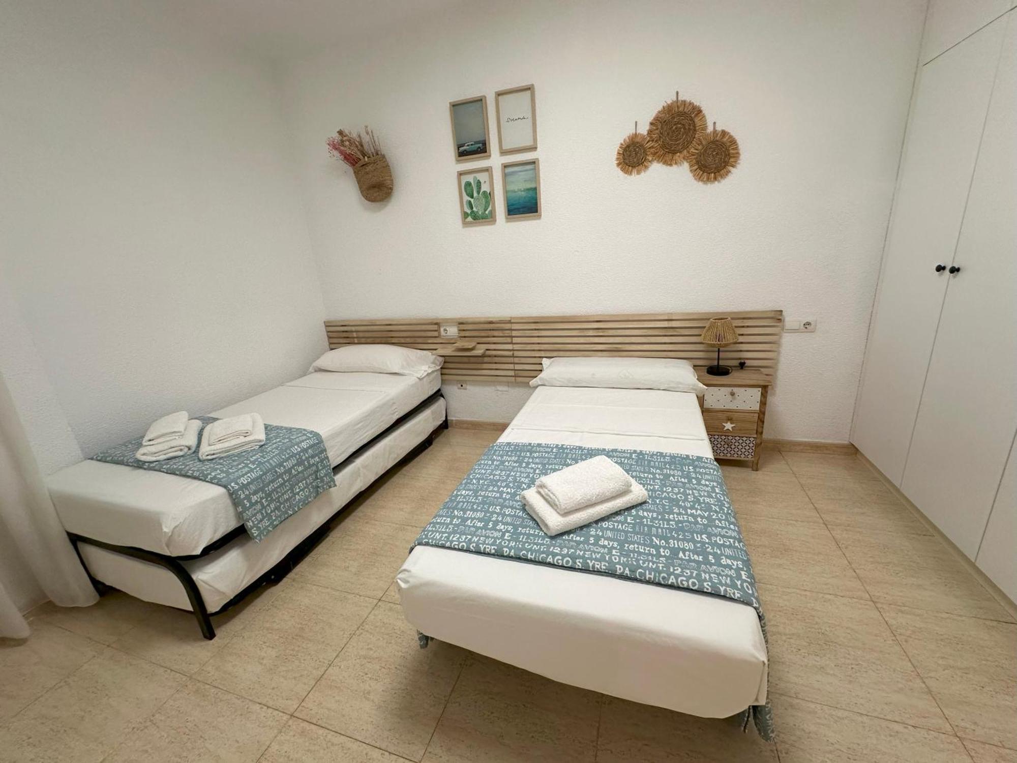 Alicante Beach And Center ภายนอก รูปภาพ