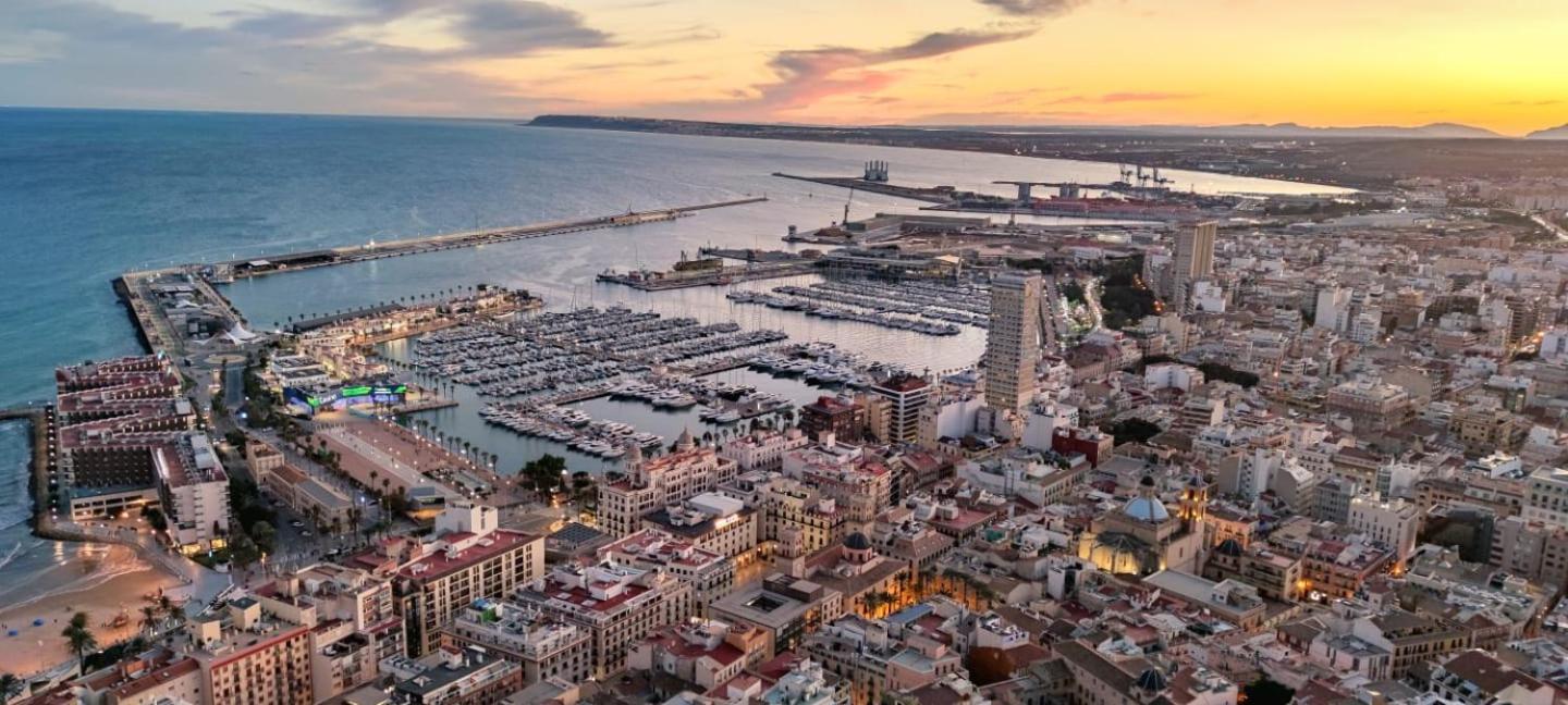 Alicante Beach And Center ภายนอก รูปภาพ